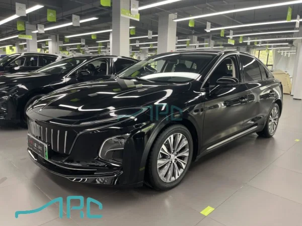 2022 Hongqi E-QM5 BEV