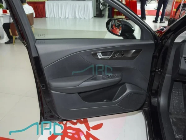 2022 Hongqi E-QM5 BEV