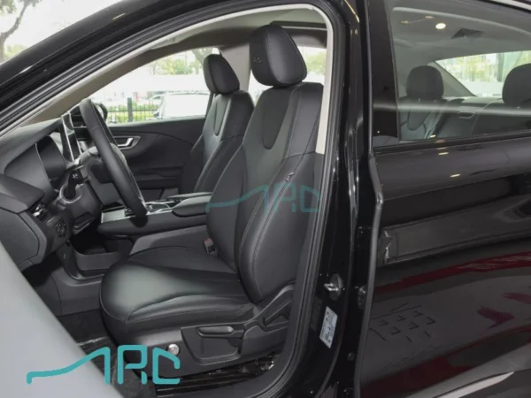 2022 Hongqi E-QM5 BEV