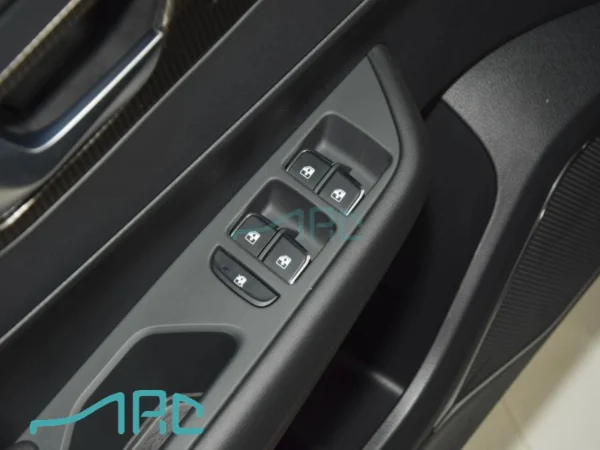 2022 Hongqi E-QM5 BEV